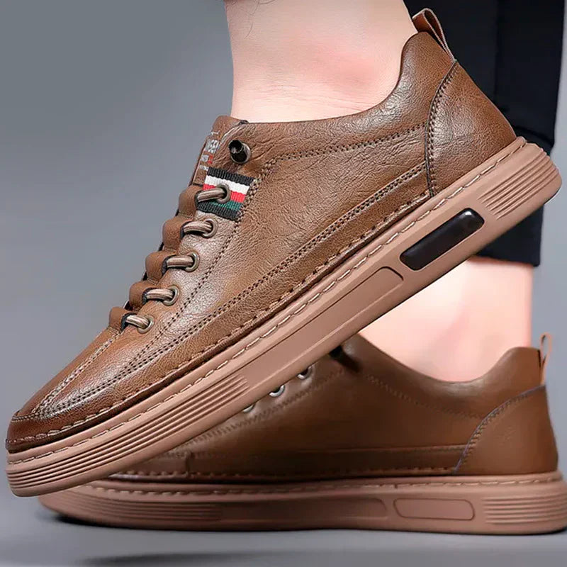 Tênis Casual Italian™ - de couro Legitimo + Relogio de Brinde