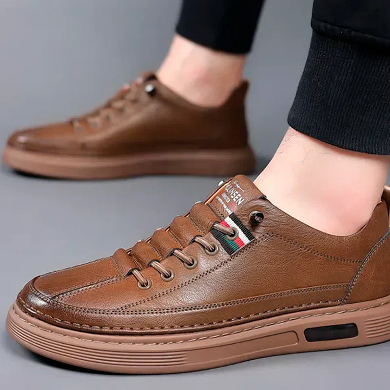 Tênis Casual Italian™ - de couro Legitimo + Relogio de Brinde